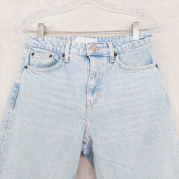 NWT Topshop Petite Straight Jeans with Raw Hem in Bleach P6084 - Picture 4 of 9